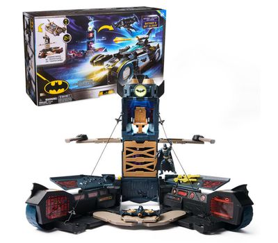 DC Comics Batman Ultimate Transforming Batmobile Playset with Projectiles