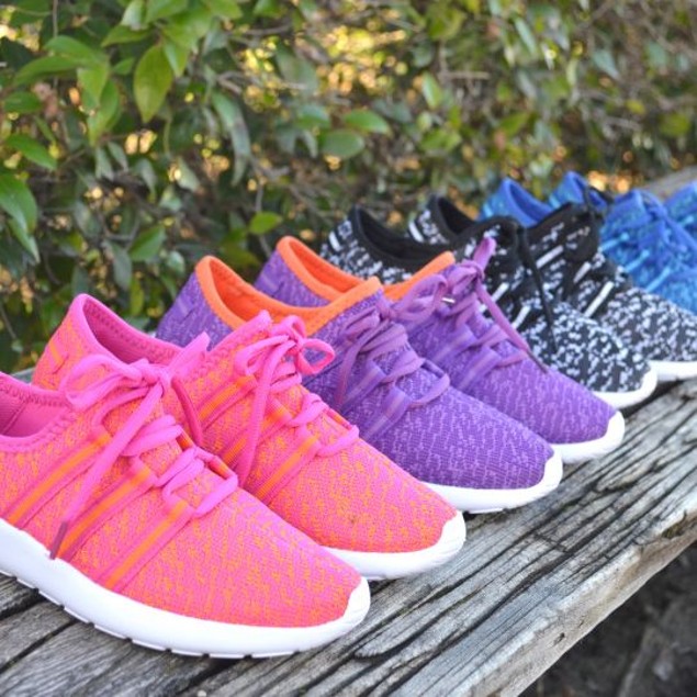 Mata Women Lightweight Rubber Shoes - 4 Colors! - BelleChic