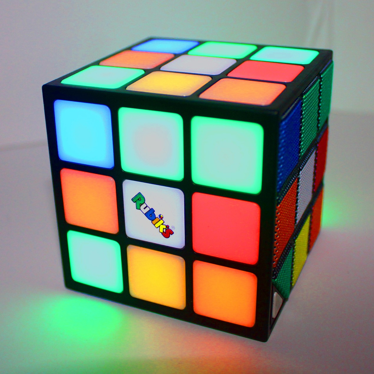 TD® Cube d'eau X3 petit haut-parleur bluetooth Rubik's cube TD® Cube d'eau X3 petit haut-parleur bluetooth Rubik's cube
